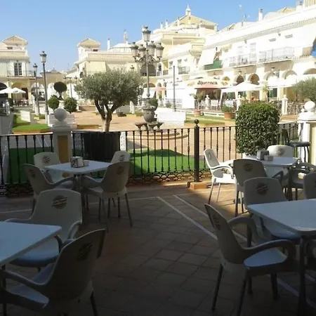 Modern Ground Floor Flat Within Walking Distance To The Sea. Pilar de la Horadada