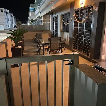 Modern Ground Floor Flat Within Walking Distance To The Sea. * Pilar de la Horadada