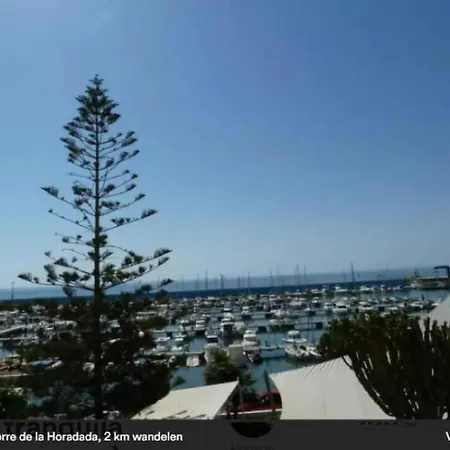 Modern 250m From The Sea With Parking Space Behind Gate * ピラール・デ・ラ・オラダダ